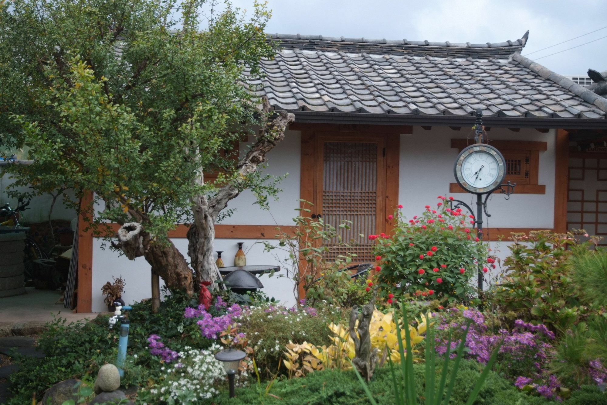 Floral Space Hanok Guesthouse Gyeongju Buitenkant foto