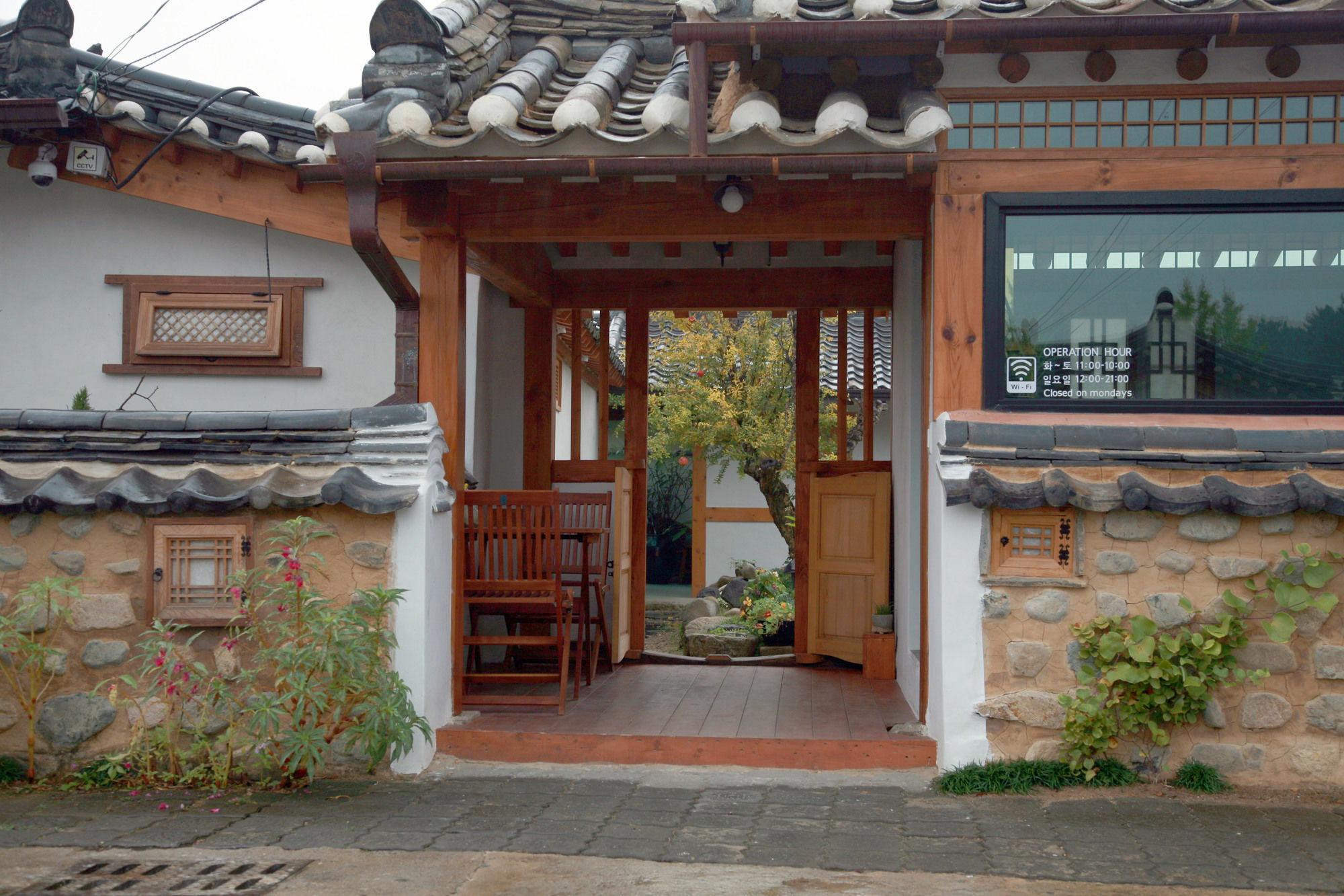 Floral Space Hanok Guesthouse Gyeongju Buitenkant foto